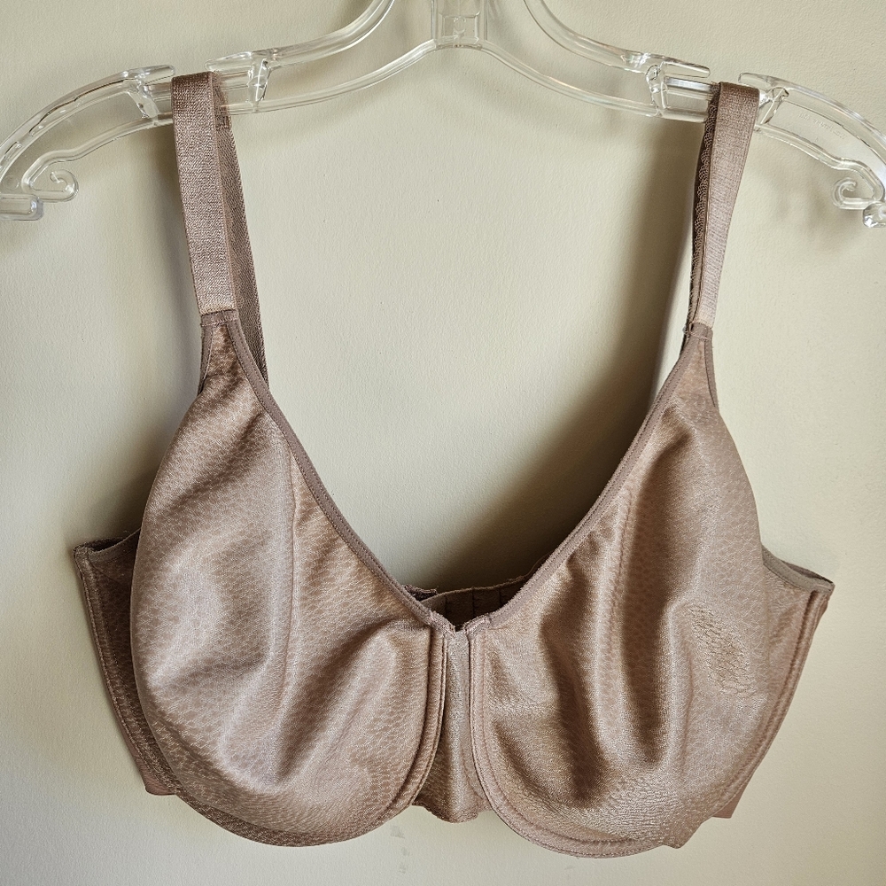 38H Chantelle Seamless Tan Women's Bra